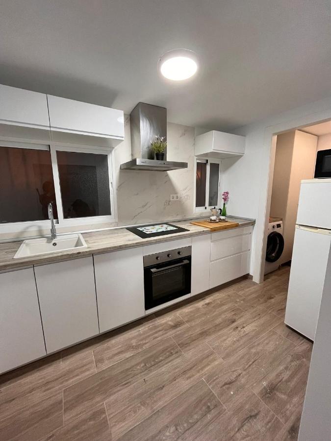 Acogedor Apartamento Cerca De La Playa Marbella Exterior foto